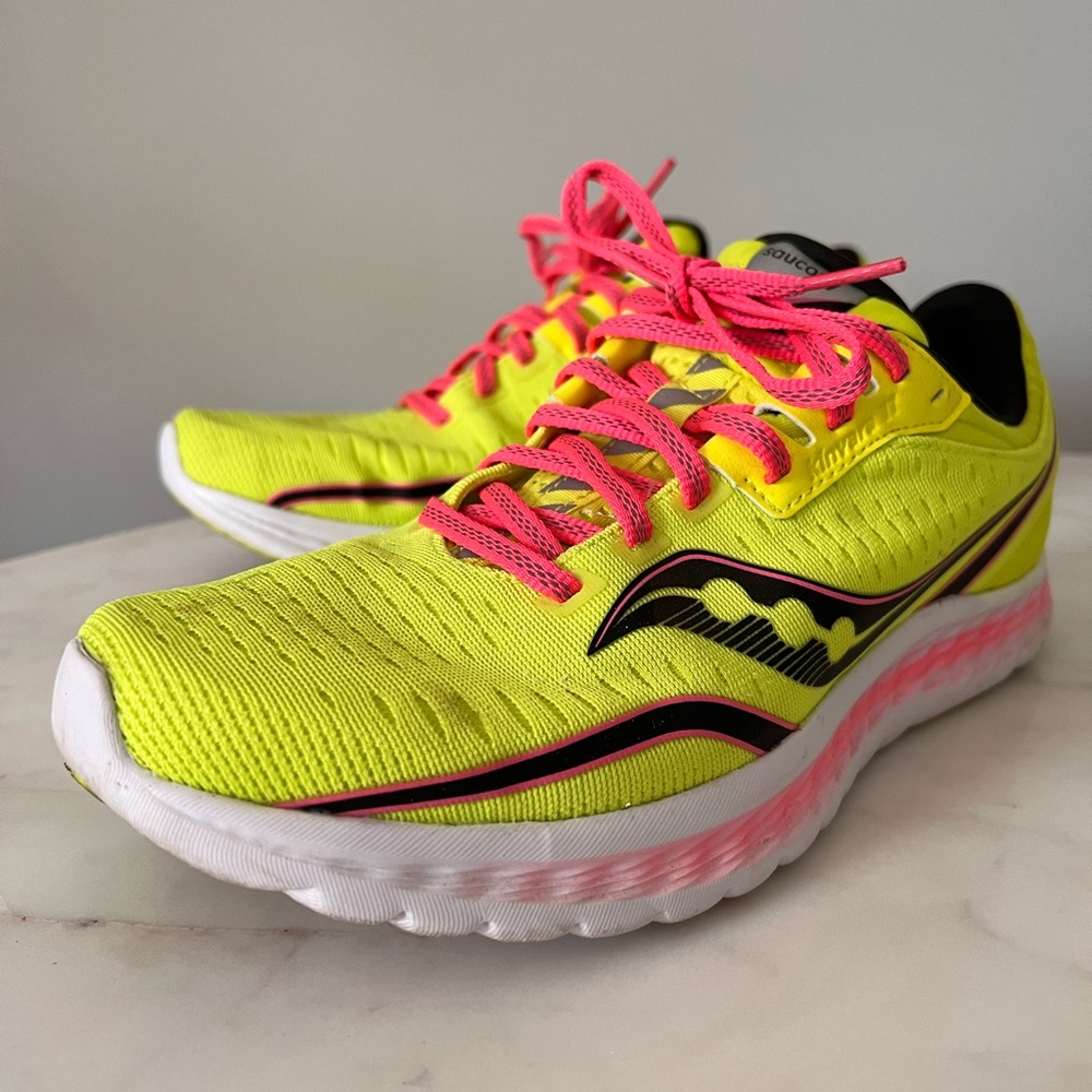 Saucony Kinvara 11 - Women's Running Shoe